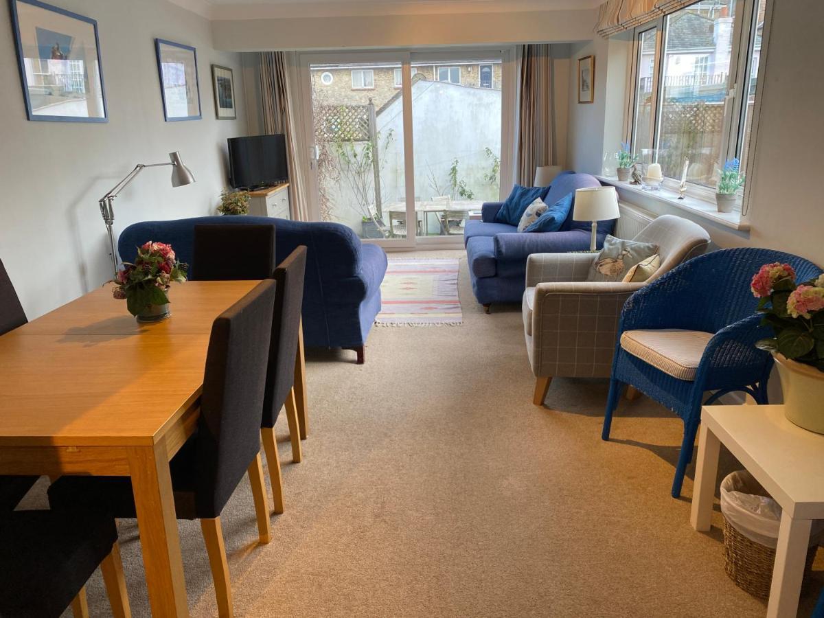 Trafalgar, Lovely Ground Floor Flat With Outside Patio Garden, Minutes Walk To Seafront Сивью Экстерьер фото